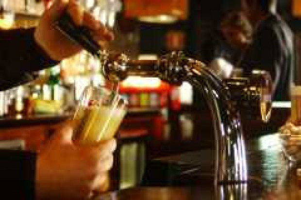 Fot. Shutterstock W Krakowie większy limit zezwoleń na sprzedaż alkoholu i bez nocnej prohibicji