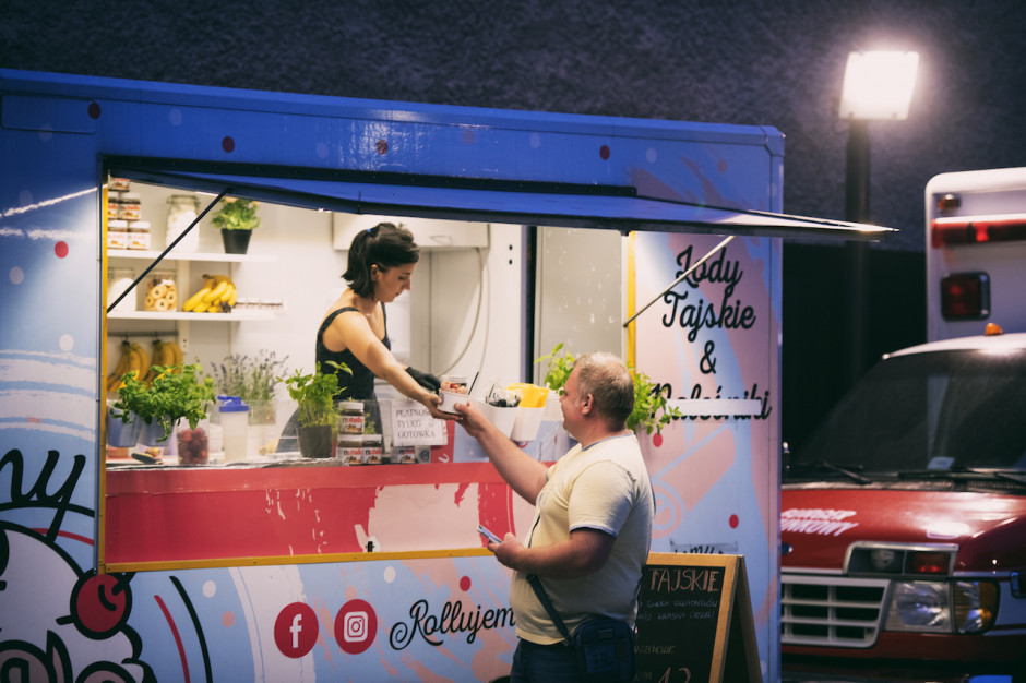 GASTRO FAJER Zdjęcie numer 16 - galeria: Gastro Fajer: Czym wyróżnia się street food na Śląsku? (relacja foto + wideo)
