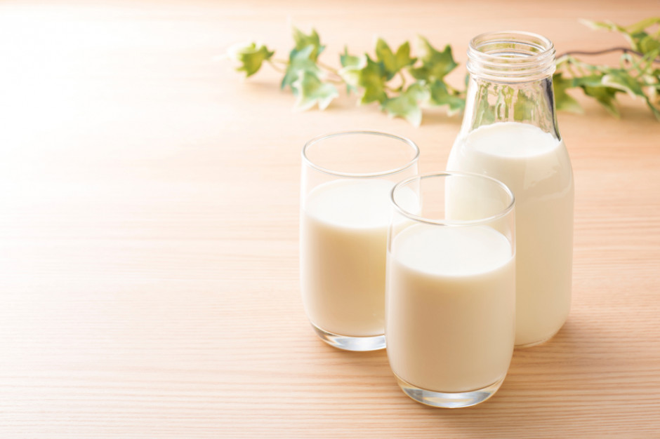 fot. shutterstock Jaki jest koszt produkcji mleka bez GMO?