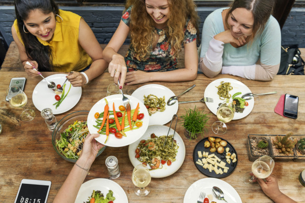 fot. shutterstock Wpływ konsumentów na branżę spożywczą będzie większy niż kiedykolwiek (raport)