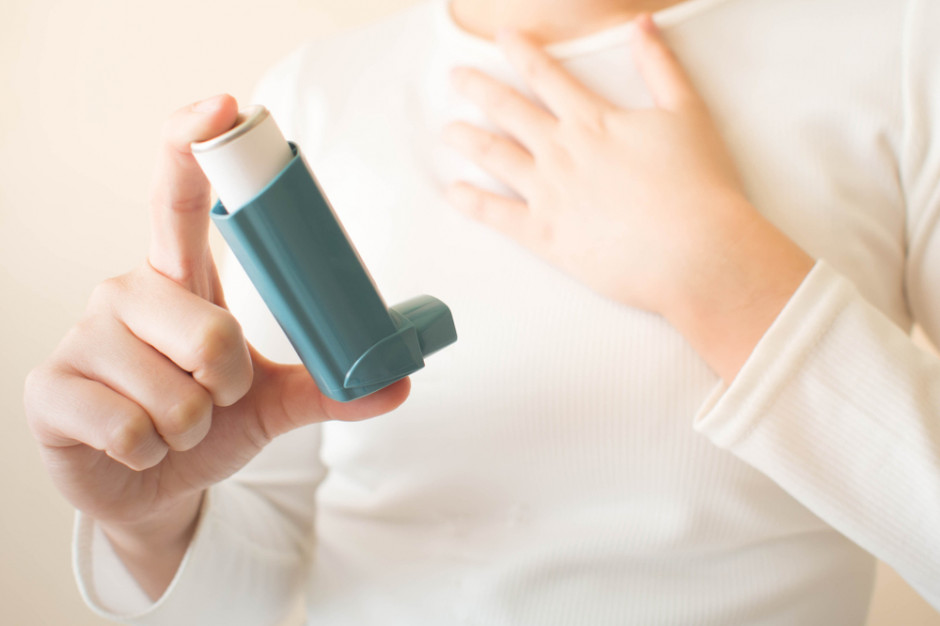 Chorzy na astmę narażeni na otyłość