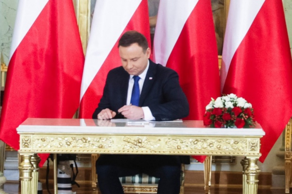 Andrzej Duda, fot. PTWP Prezydent waha się, czy podpisać ustawę o dniu wolnym 12 listopada
