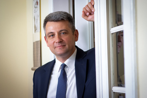 Tomasz Pisula, prezes PAIH Mądre wsparcie dla podboju Azji i Afryki - wywiad z Tomaszem Pisulą, prezesem PAIH