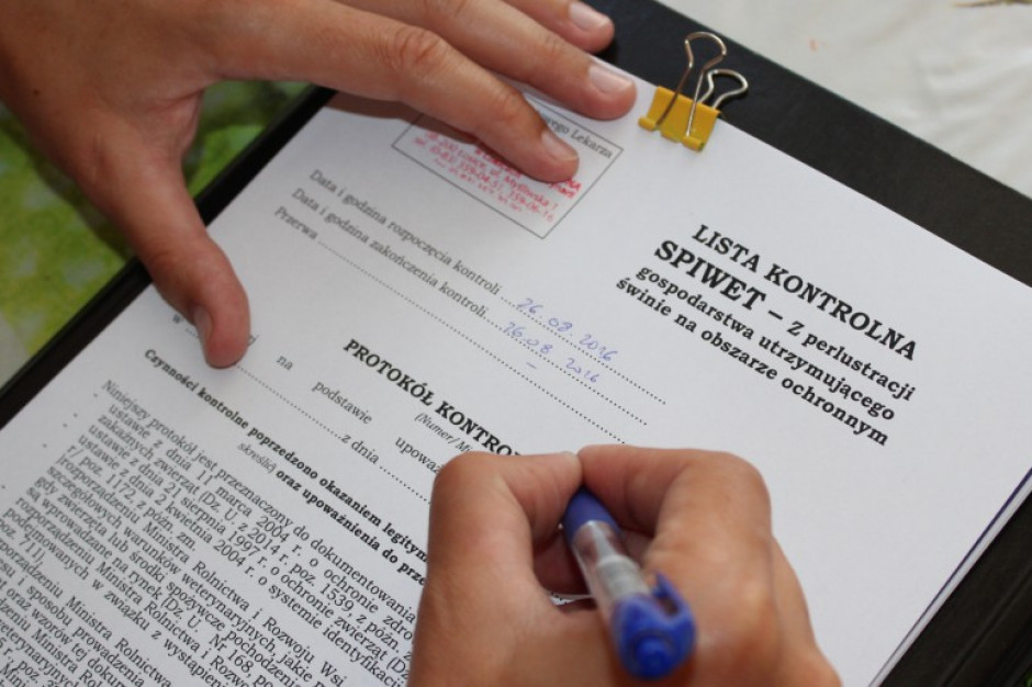 fot. farmer.pl Pracownicy Inspekcji Weterynaryjnej rozpoczynają protest