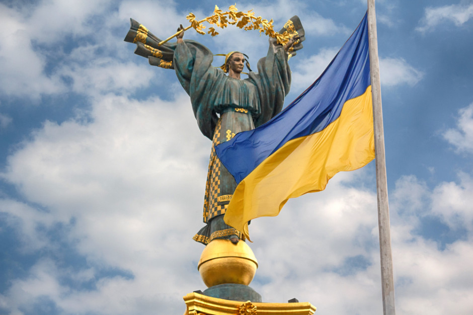 fot. Shutterstock PAIH: sektorami szans na Ukrainie dla polskich firm są np. napoje bezalkoholowe, kawa i sprzęt rolniczy