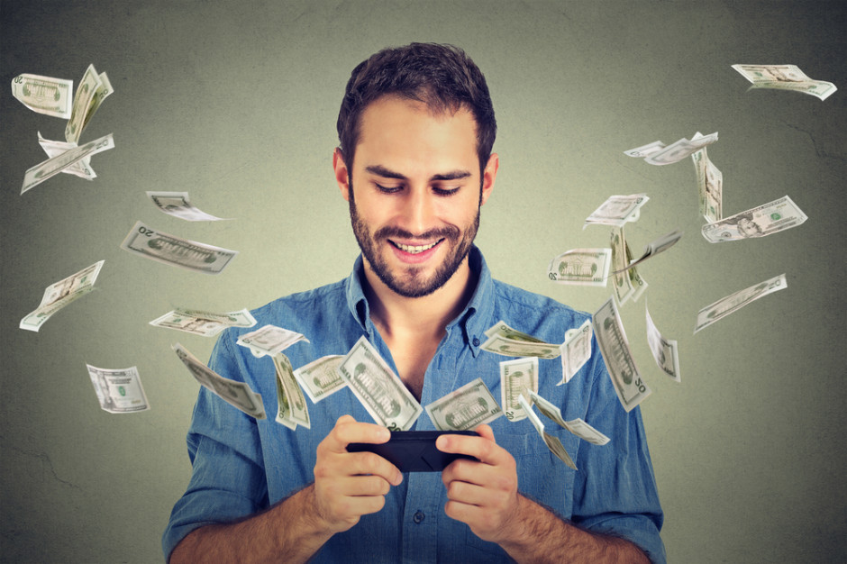 fot. Shutterstock Polacy otwarci na usługi finansowe oferowane przez firmy technologiczne (badanie)
