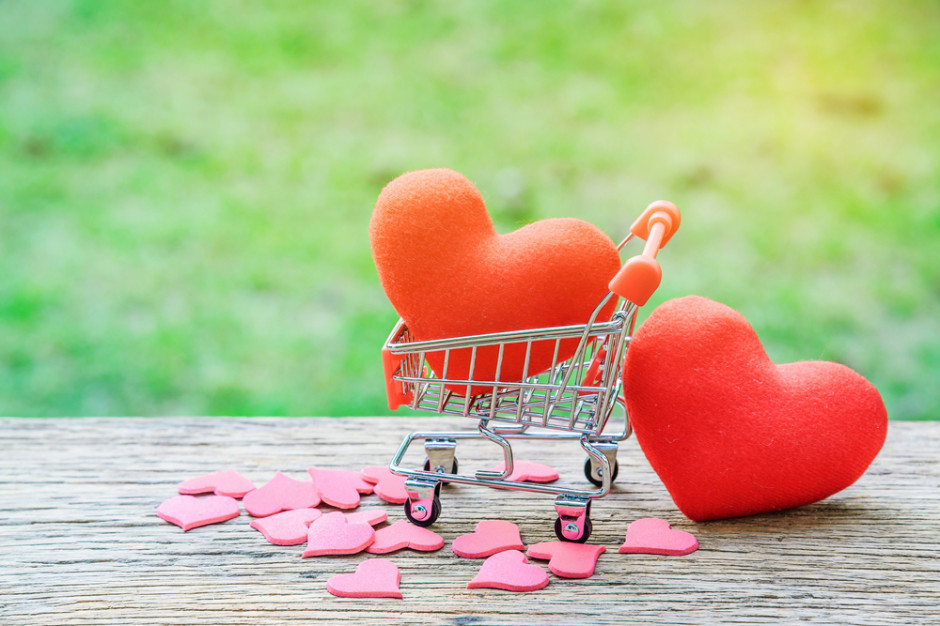 fot. shutterstock Walentynki to coraz bardziej dochodowe święto dla handlu
