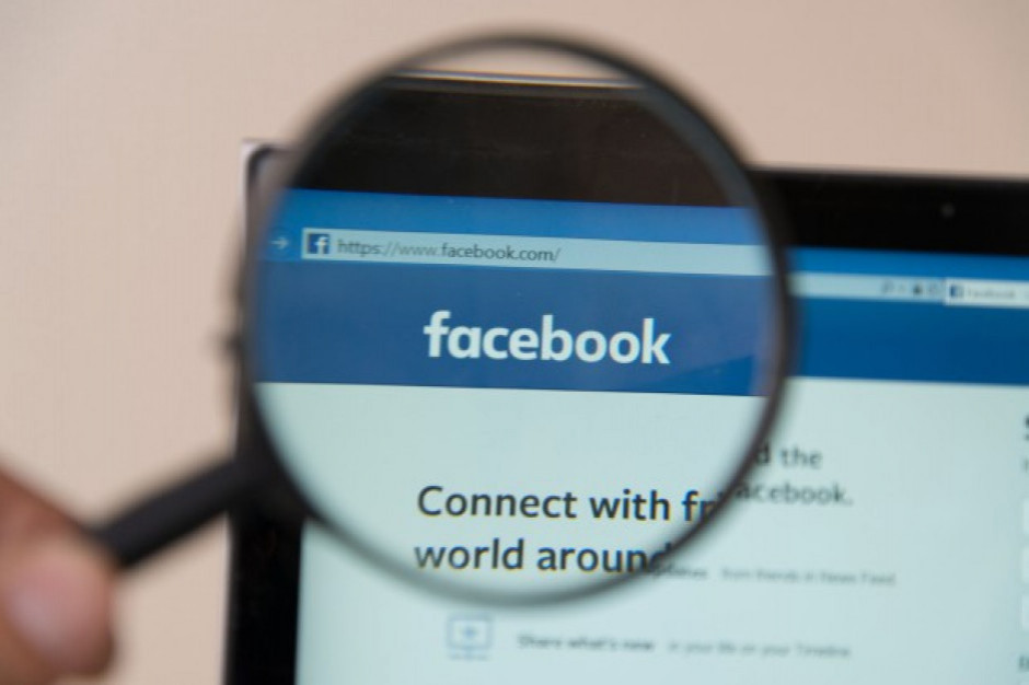 Fot. Shutterstock Facebook pozwala cofnąć wysłanie wiadomości w Messengerze