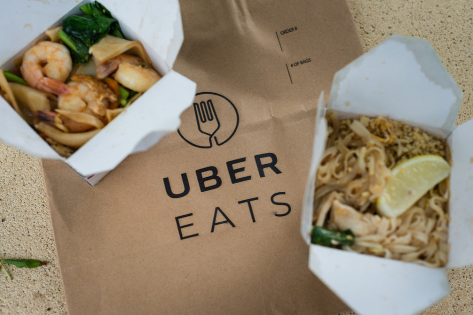 fot. shutterstock Uber Eats: Warszawa kocha Pad Thaia, a Kraków wegańskie burgery