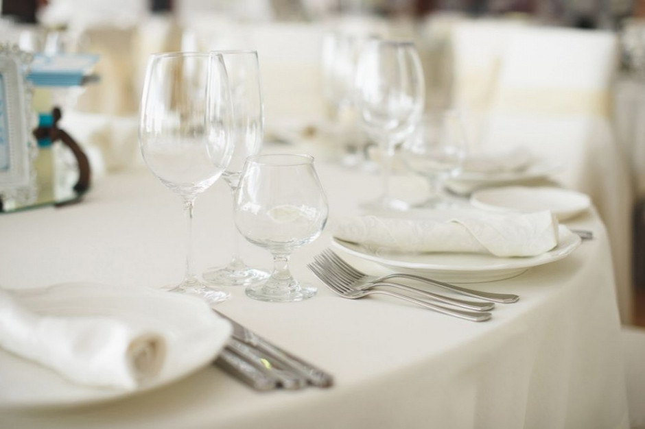 Fot. Shutterstock Gdańscy chemicy wynaleźli biotworzywo do produkcji np. jednorazowych naczyń