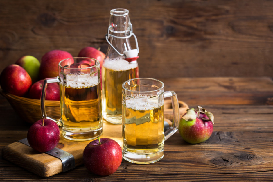 fot. Shutterstock Casualowy piątek: Cydr pogrążony przez piwną rewolucję, ceny i HoReCa