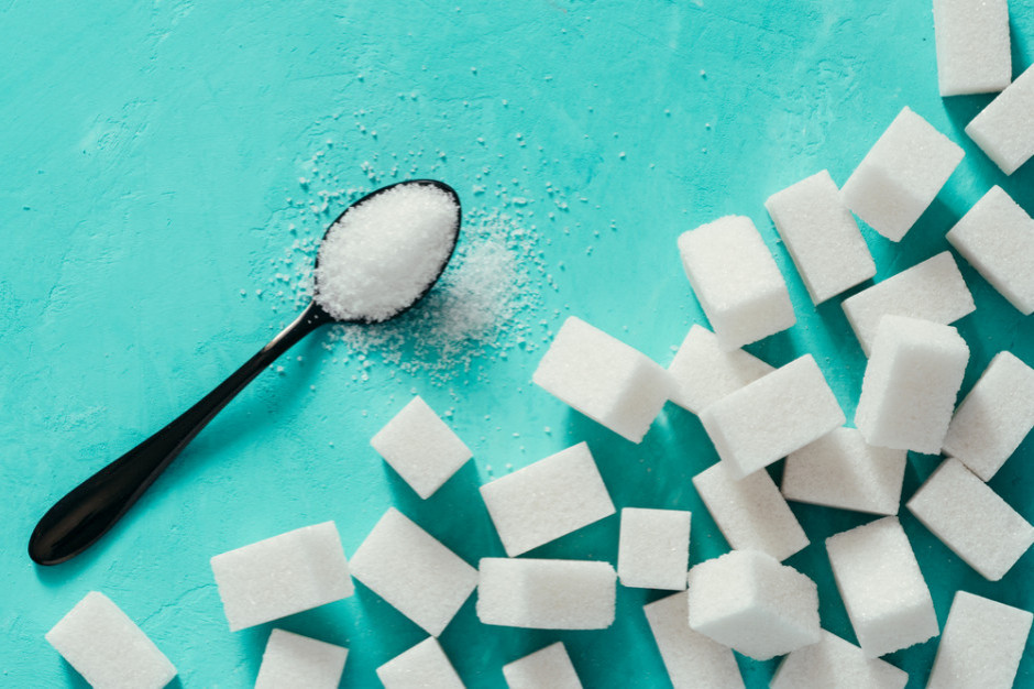 fot. shutterstock Polacy zjadają ponad 40 kg cukru rocznie