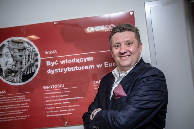 Ambasadorowie markowych produktów w handlu - wywiad z Grzegorzem Gackiem, prezesem zarządu Distribev Orbico