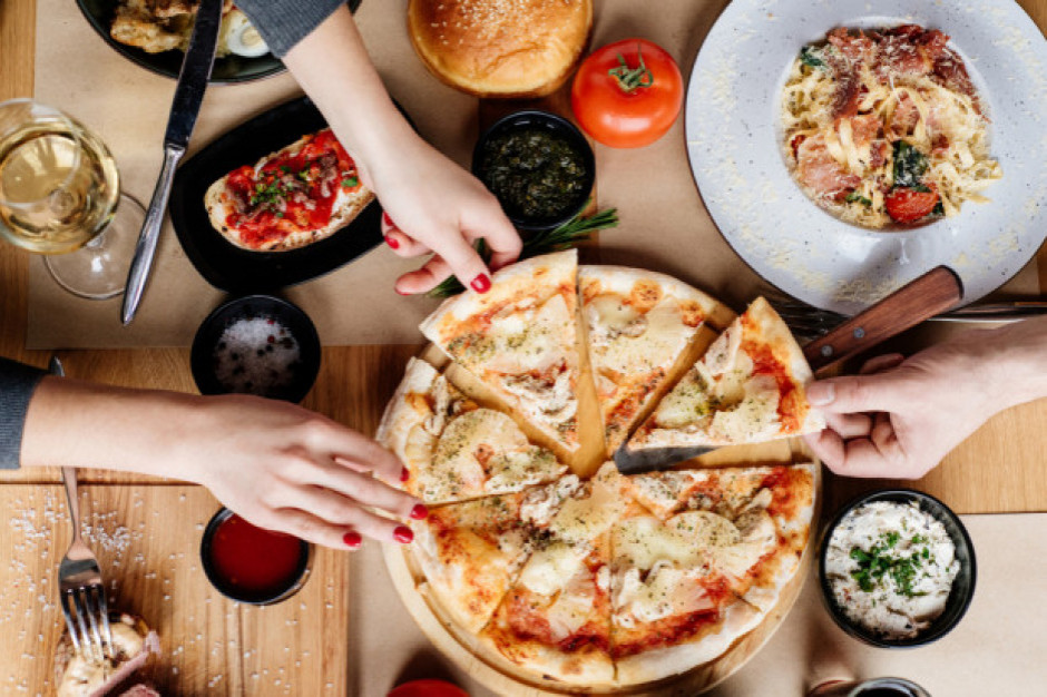 fot. shutterstock Jedzeniowe wybory studentów: Pizza i kebab