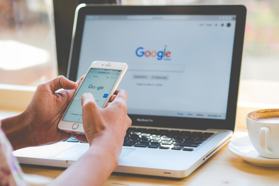 fot. Shutterstock Google ma zapłacić 1,49 mld euro grzywny za blokowanie konkurencji w UE