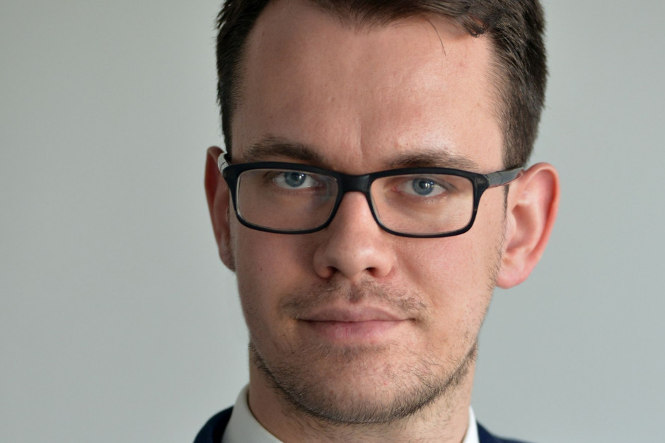 Jakub Olipra, ekonomista Credit Agricole Bank Polska, fot. CA Ekspert: Problem z eksportem polskiej żywności do Czech ma charakter systemowy (wywiad)