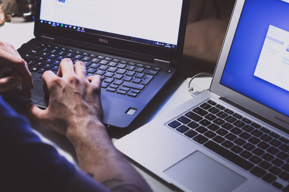 fot. Unsplash Światowy producent nabiału inwestuje w nowoczesne oprogramowanie