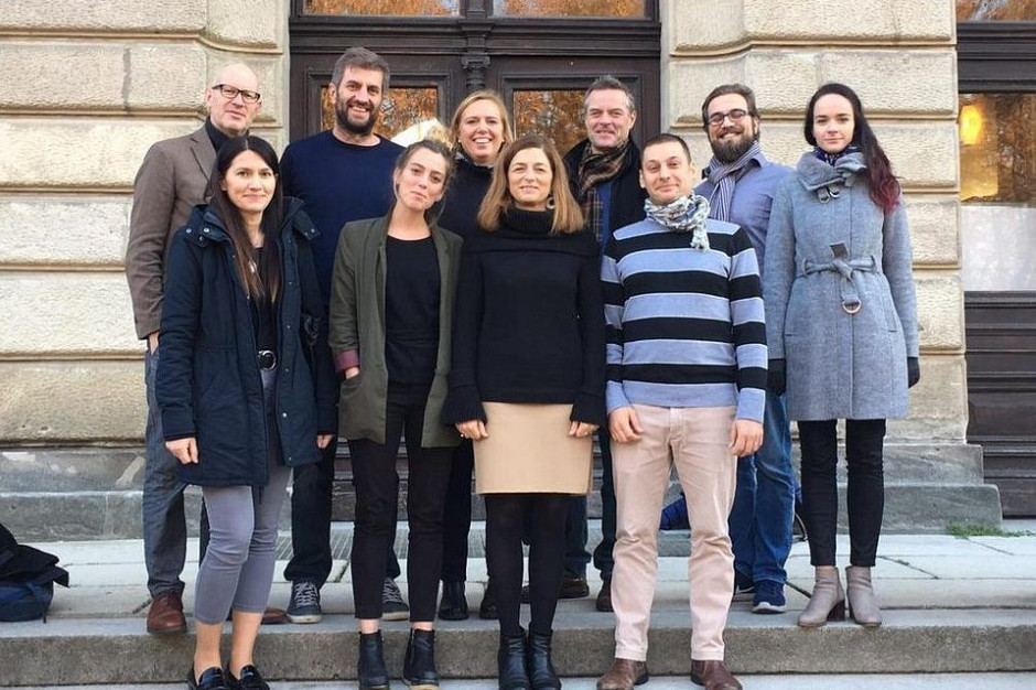 Uczestnicy projektu „Meat up FFire”, fot. Biuro Prasowe UŁ Naukowcy z Uniwersytetu Łódzkiego zbadają stosunki społeczne w łańcuchu produkcji wieprzowiny
