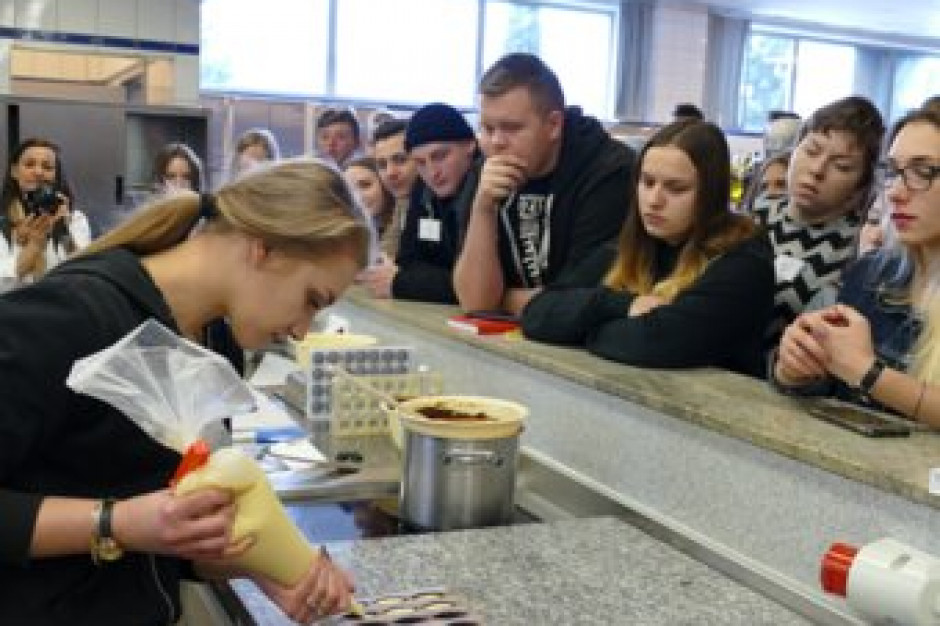 fot. materiały prasowe Makro: Mikser Kulinarny z deserami w roli głównej