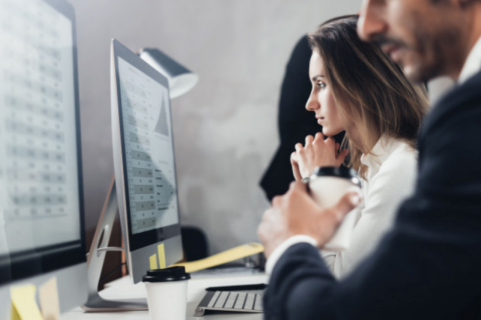 fot. shutterstock MF: rekord PIT-ów złożonych przez internet