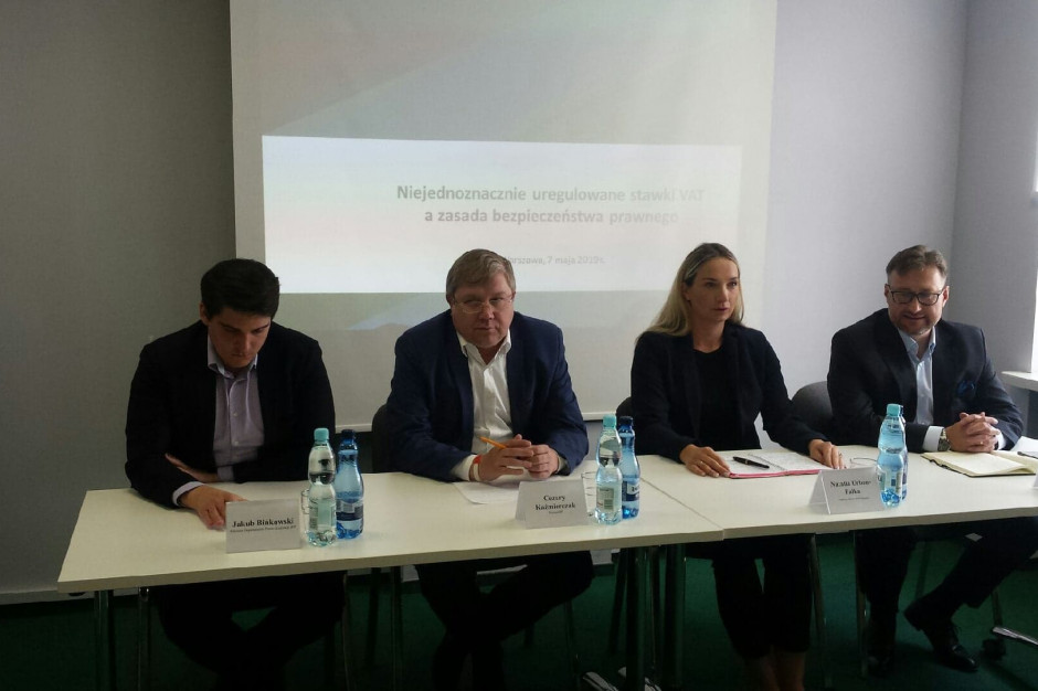Jakub Bińkowski, Cezary Kaźmierczak, Natalia Urban-Pałka i Arkadiusz Jakubowski Branża gastronomiczna ma problemy ze zmianami interpretacji podatkowych