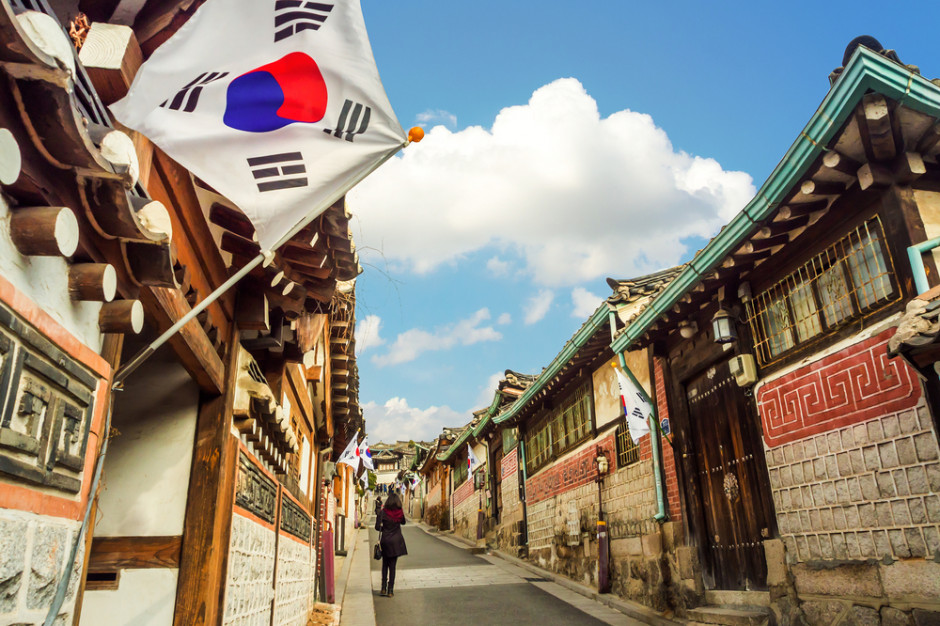 fot. Shutterstock Polska to kraj wielu możliwości dla koreańskich inwestorów, ich zaangażowanie rośnie (raport)