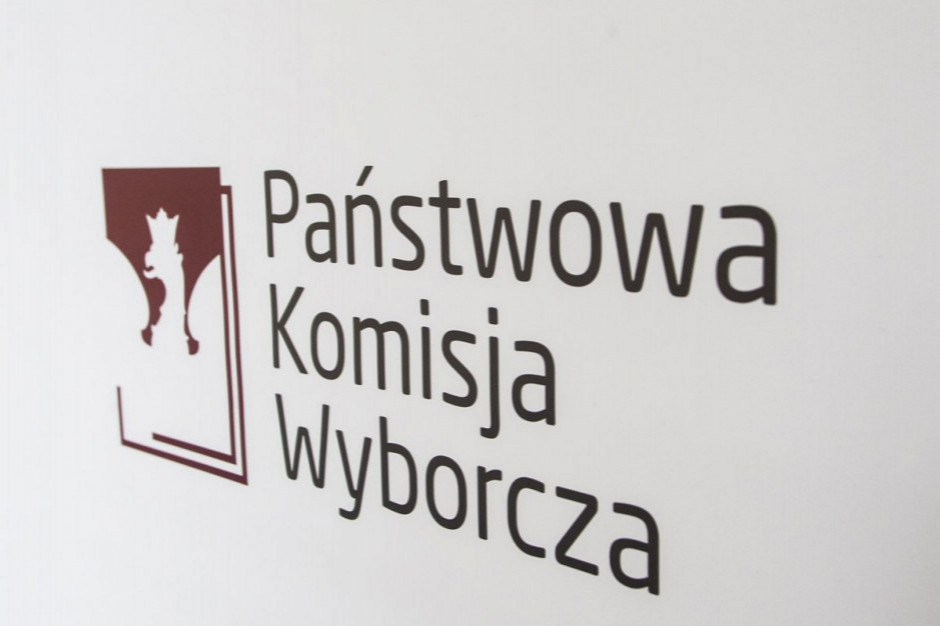fot. PKW PKW: wyniki głosowania z 99,25 obwodowych komisji wyborczych - PiS 45,57 proc., KE 38,29 proc.