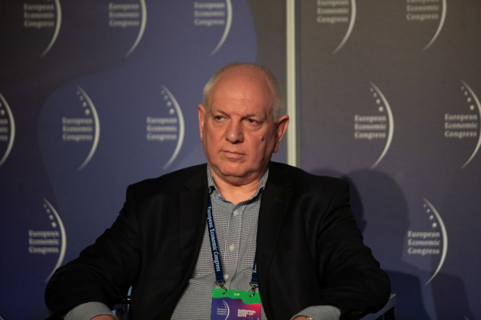 Sylwester Cacek, prezes Sfinks Polska; fot. PTWP Sfinks poprawia rentowność sprzedaży mimo niehandlowych niedziel