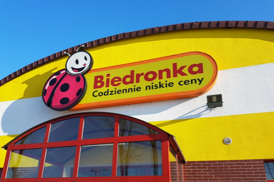 fot. shutterstock Biedronka wprowadza produkt w butelce z plastiku wyłowionego z rzek i pochodzącego z recyklingu