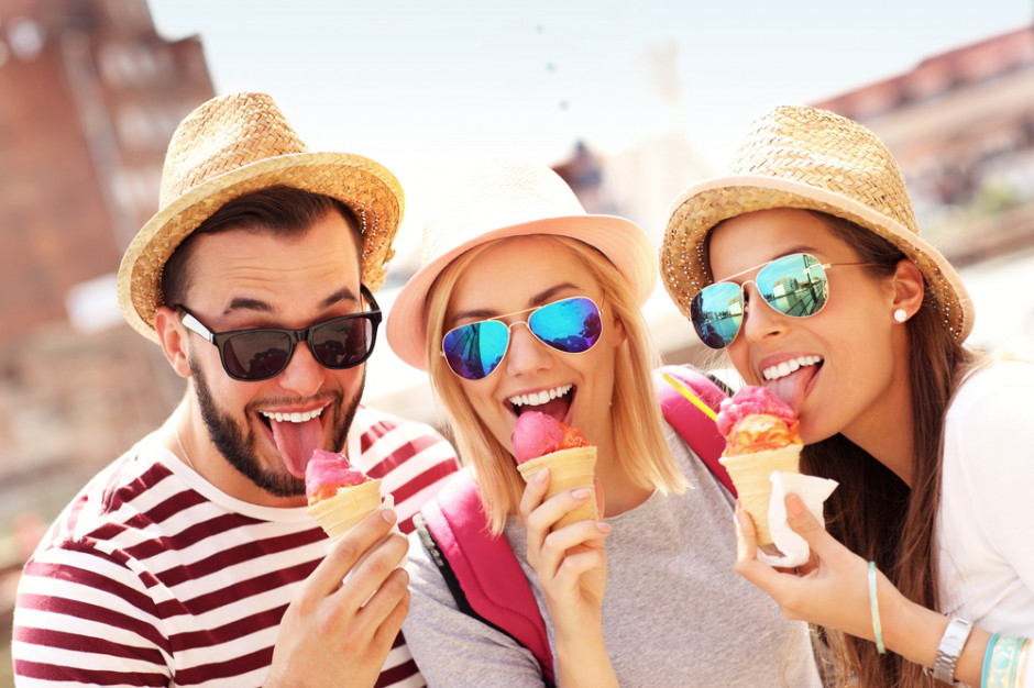 fot. Shutterstock Polacy kojarzą lody z radością i poprawą humoru (badanie)