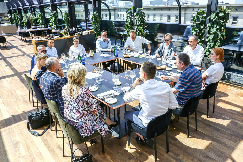 fot. materiały prasowe Stołeczni restauratorzy chcą zmienić tradycyjny wizerunek sommeliera w Polsce