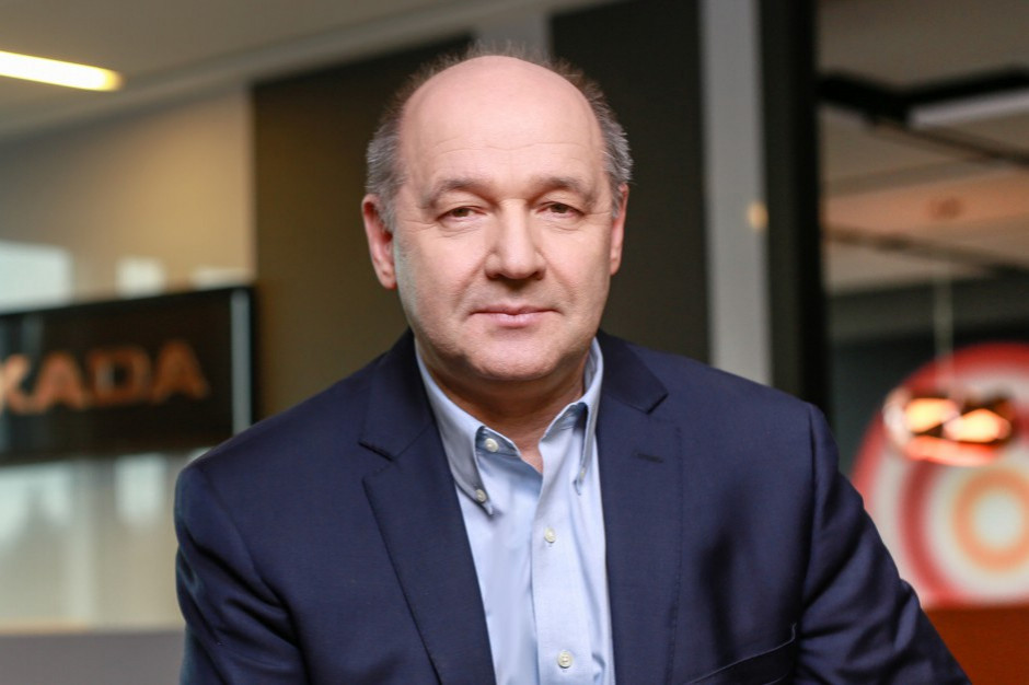 Aleksander Walczak, prezes Dekady Prezes Dekady: oprócz okresów wyprzedażowych, to dyskonty przyciągają klientów