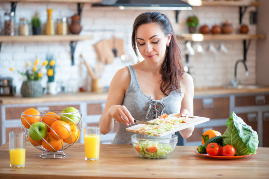 fot. shutterstock Naukowcy: Zdrowa dieta obniża ryzyko demencji