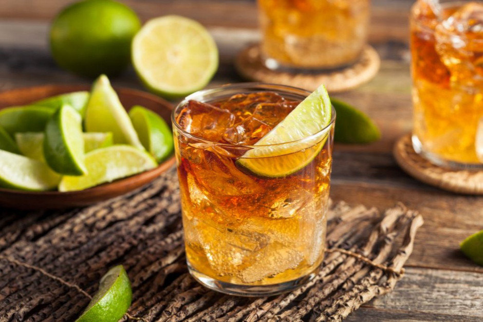 fot. shutterstock Festiwal rumu Rum Fest we wrześniu w Warszawie