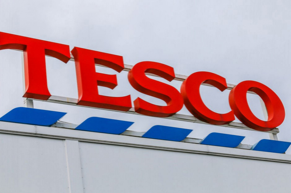 fot. shutterstock Kolejna fala zwolnień w Tesco. Pracę straci ponad 2 tys. ludzi