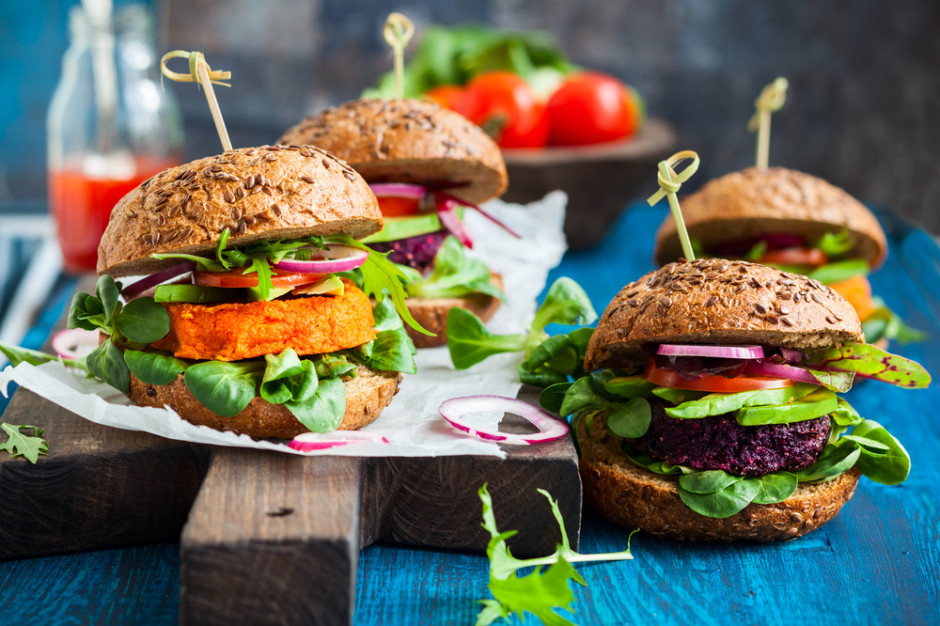 fot. shutterstock Casualowy piątek: Rynek burgerów rozkwita