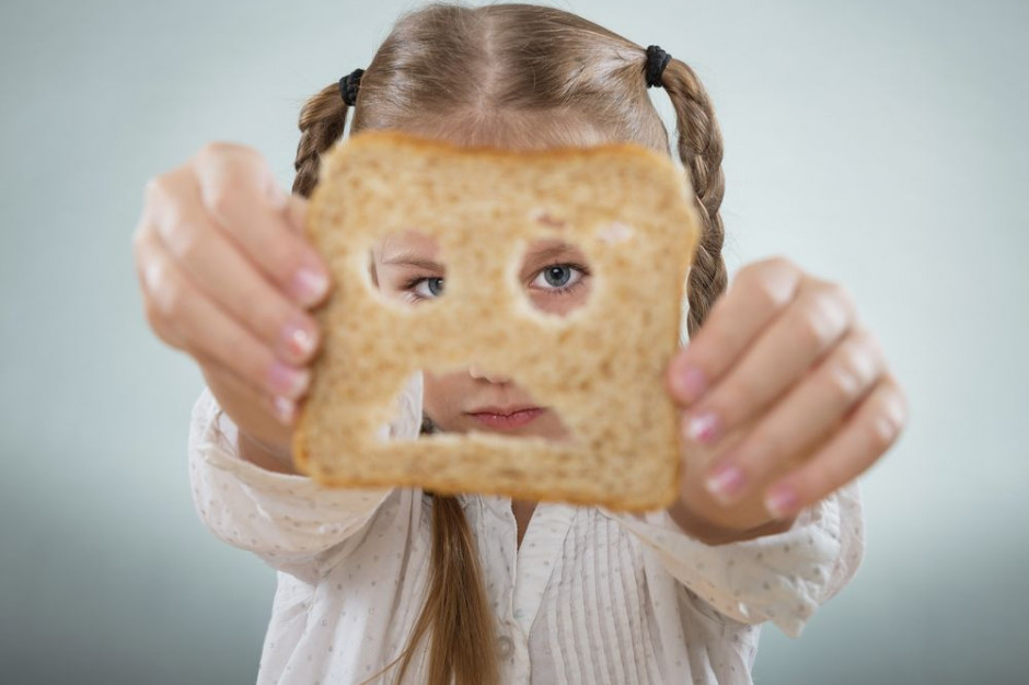 fot. shutterstock.com Naukowcy potwierdzili związek pomiędzy ryzykiem celiakii a spożyciem glutenu przez małe dzieci