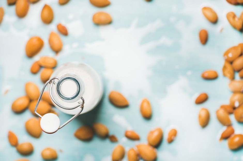 fot. shutterstock.com Mintel: W roślinnych alternatywach dla nabiału drzemie ogromny potencjał