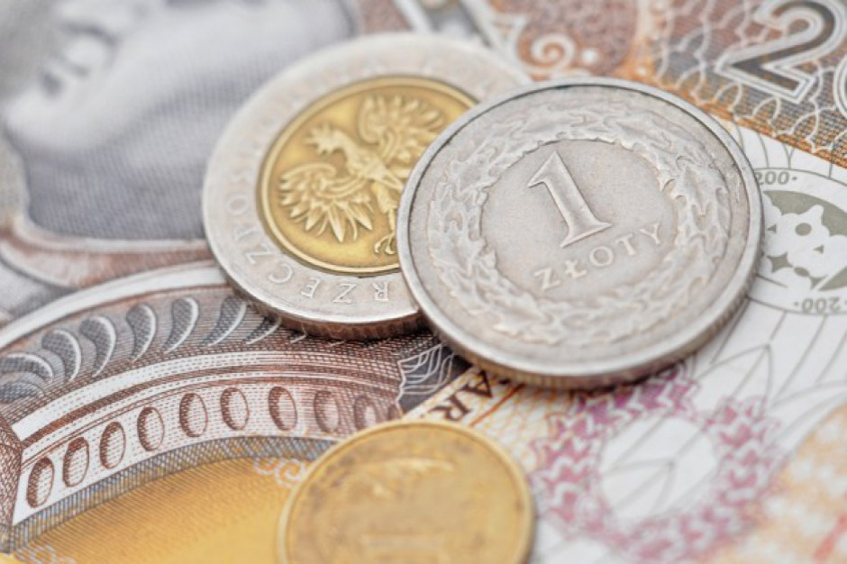 fot. shutterstock Credit Agricole: Dynamika wynagrodzeń powróciła do średniookresowego trendu