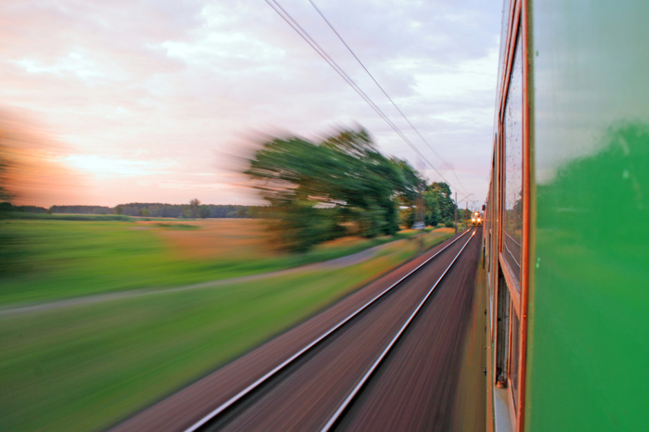 fot. shutterstock UE przeznaczy 880 mln euro na modernizację polskich kolei