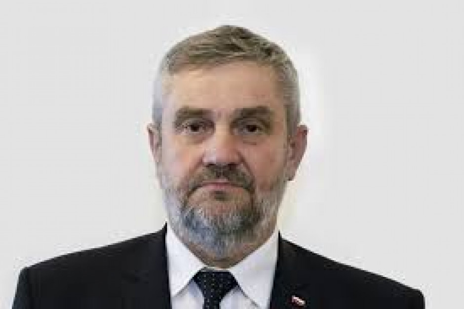 Jan Krzysztof Ardanowski, fot. mrirw Ardanowski do rolników: Nie zwlekajcie ze składaniem wniosków o pomoc po suszy