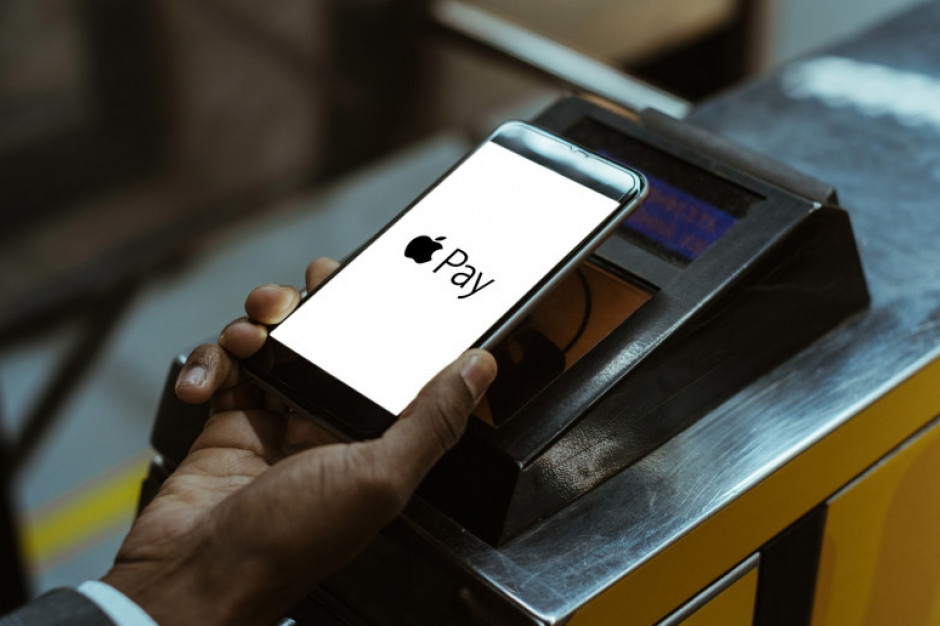 fot. shutterstock USA: Karta kredytowa Apple dyskryminuje kobiety?