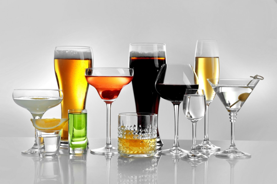fot. Shutterstock Polska Rada Winiarska: projekt podwyżki akcyzy na alkohol o 10 proc. to zagrożenie dla funkcjonowania firm
