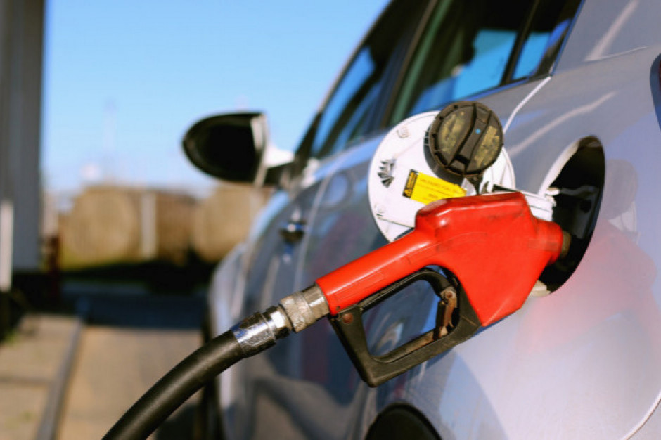 fot. shutterstock Tesco ma 30 stacji paliw. Czy ta część biznesu zostanie sprzedana?