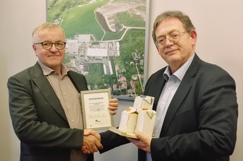 fot. materiały prasowe Fundacja ProKarton przyznała wyróżnienia Instalacjom Komunalnym, które wysortowują najwięcej kartonów po mleku i sokach