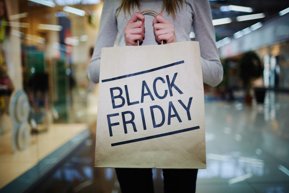 fot. shutterstock Sklepy: Podczas tegorocznego Black Friday średnie obniżki cen sięgnęły 4 proc.