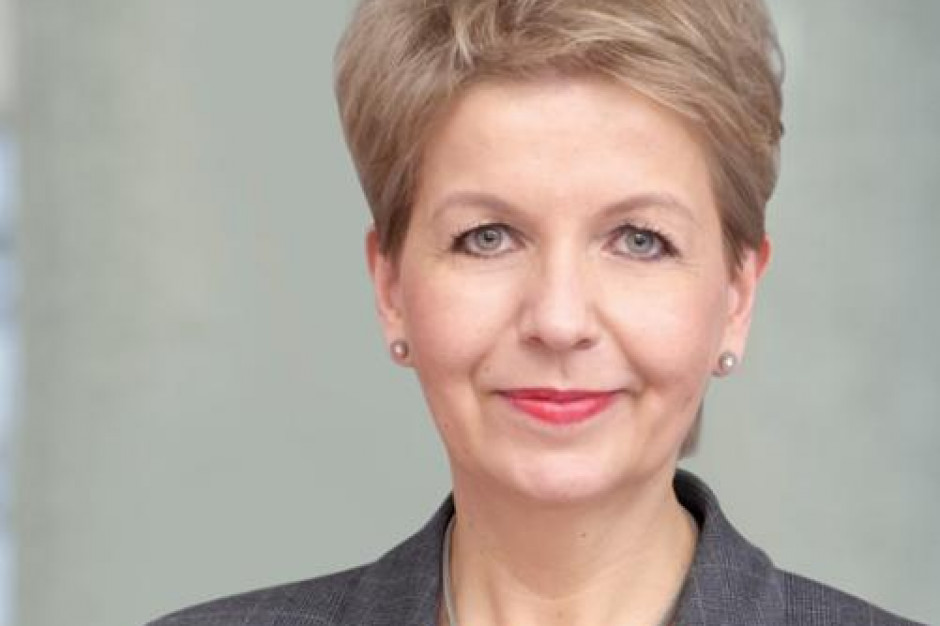 Alina Nowak, fot. mrpips.gov.pl Wiceminister Nowak: Chcemy, by więcej osób biernych zawodowo trafiało do zatrudnienia