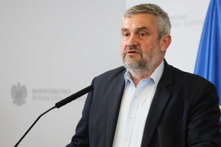 Jan Krzysztof Ardanowski, fot. PAP Ardanowski: Nieszczęściem dla ozimin byłyby teraz niskie temperatury i wiatr