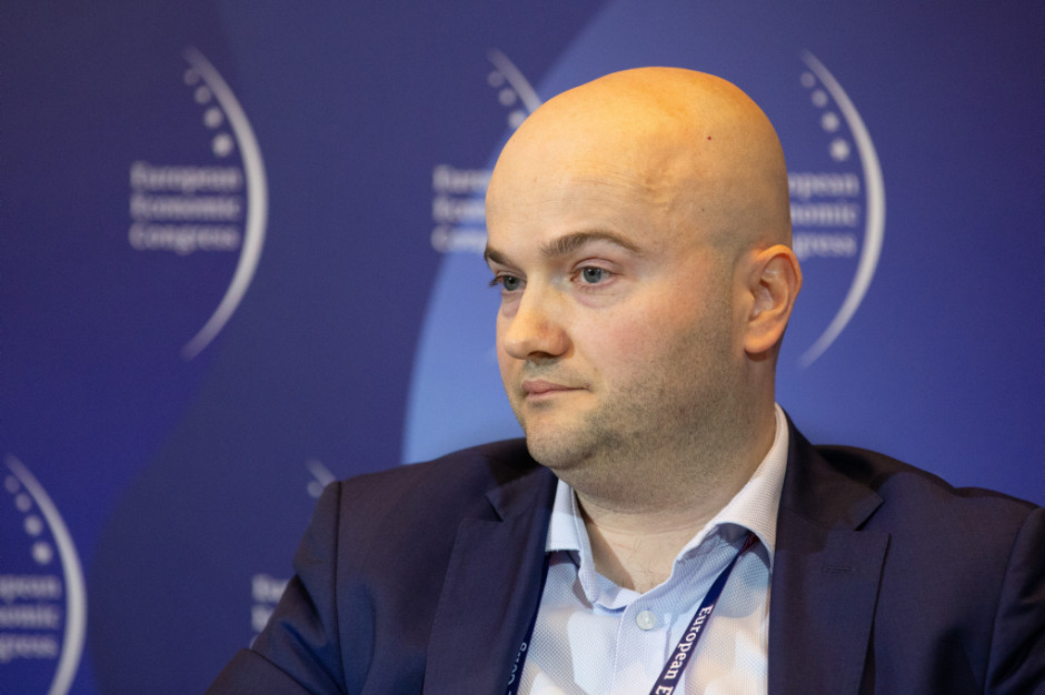 Rocznie mamy blisko trzydzieści zamkniętych zagranicznych transakcji, w których kupującym jest polski podmiot - mówi Mateusz Rogoziński, partner w CRIDO Legal odpowiedzialny za zespół M&A. Polskie firmy dokonują 30 zagranicznych akwizycji rocznie (raport)