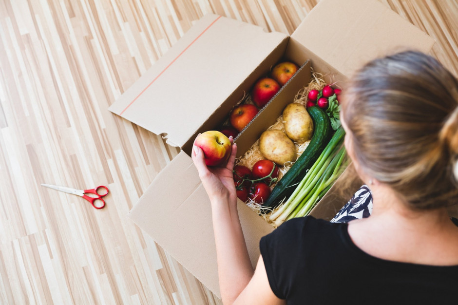 Polacy najczęściej zamawiają on-line świeże warzywa i owoce oraz nabiał, fot. materiały prasowe Supermercato24 porównało preferencje zakupowe on-line Polaków i Włochów (analiza)